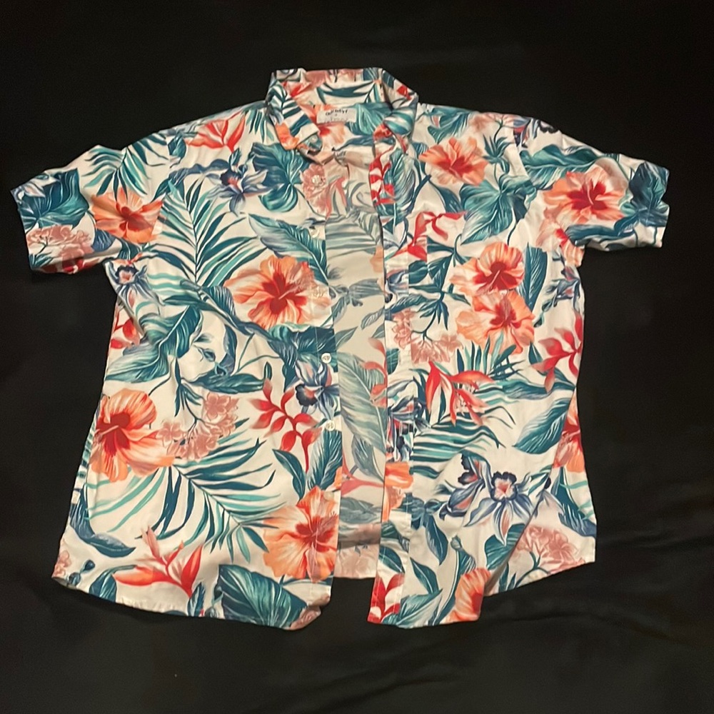 Old Navy button up Hawaiian shirt